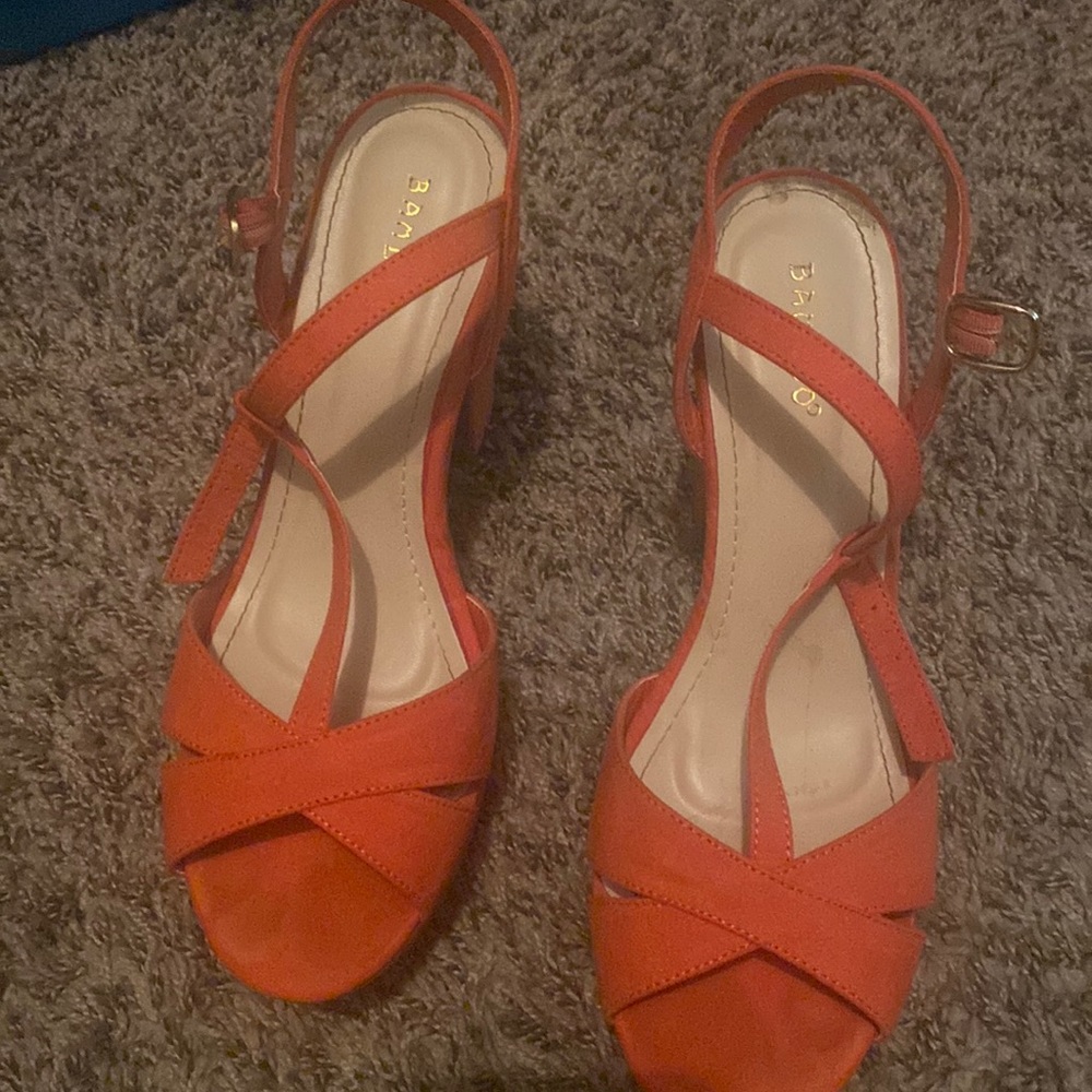 Cute Orange Heels 🧡